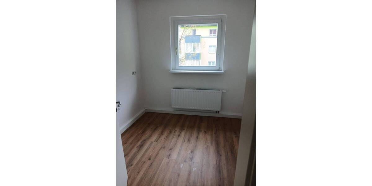 Etagenwohnung Dresden Strehlen - 3 Zimmer, 69 m&sup2;, 625&euro; | Angebot:26243684