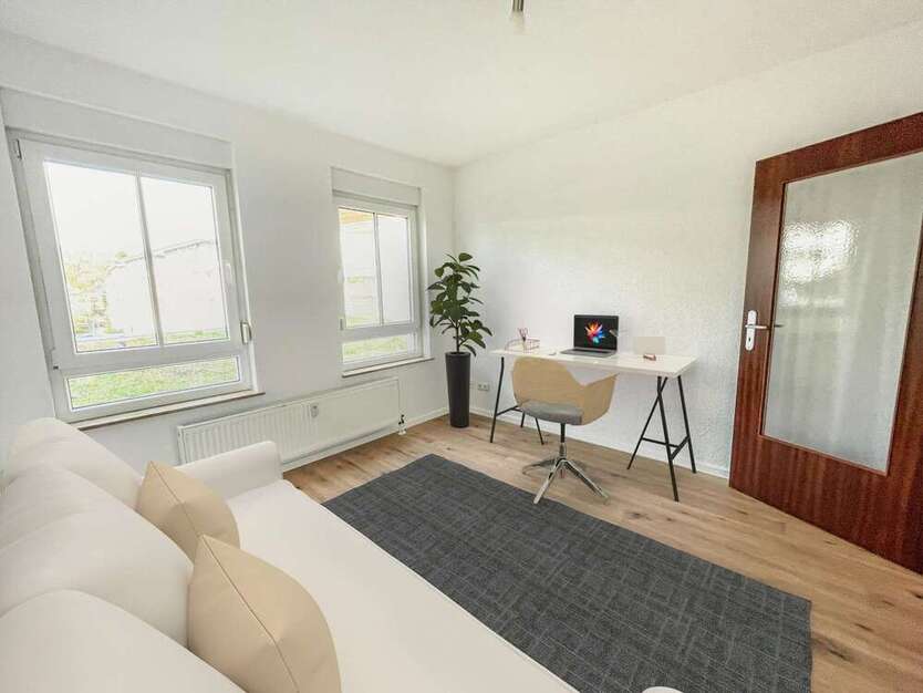 Wohnung zum Kaufen in Dresden 66.000 € 18.32 m²