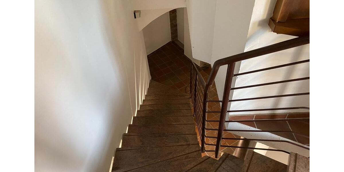 Erdgeschoßwohnung Heidenau - 6 Zimmer, 137 m&sup2;, 205.000&euro; | Angebot:27029004