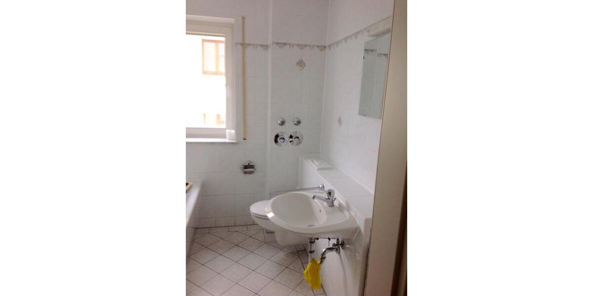 Etagenwohnung Dresden Cotta - 3 Zimmer, 67 m&sup2;, 630&euro; | Angebot:25613096