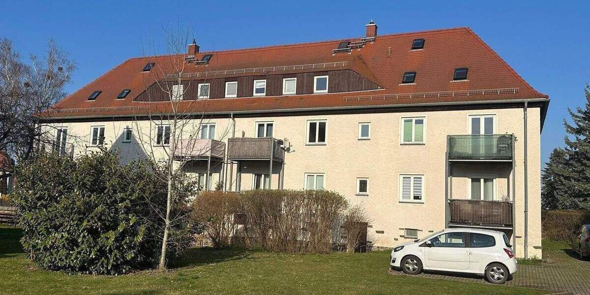 Etagenwohnung Dresden Niedersedlitz - 2 Zimmer, 35 m&sup2;, 75.000&euro; | Angebot:26244539