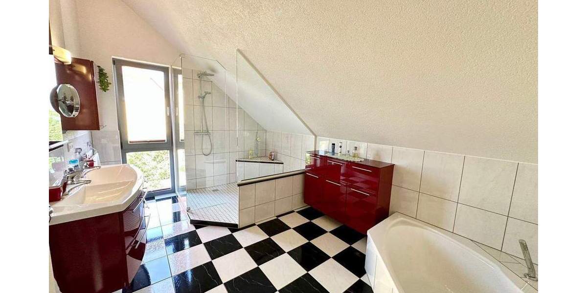 Einfamilienhaus Dresden Gönnsdorf - 7 Zimmer, 218 m&sup2;, 795.000&euro; | Angebot:26844057
