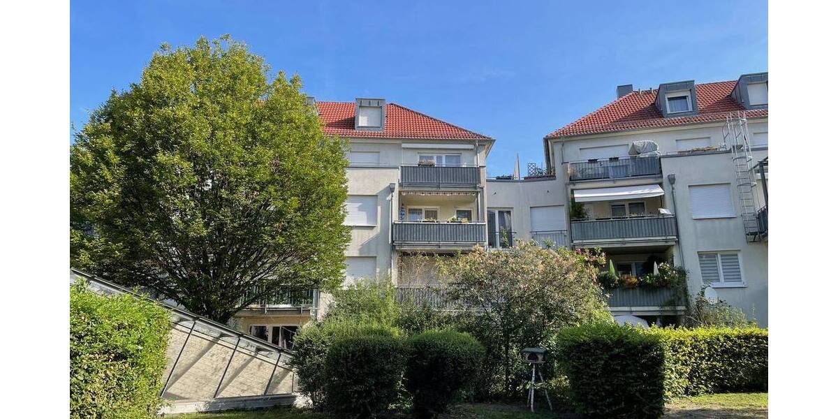 Etagenwohnung Dresden Strehlen - 2 Zimmer, 79 m&sup2;, 205.000&euro; | Angebot:25682350