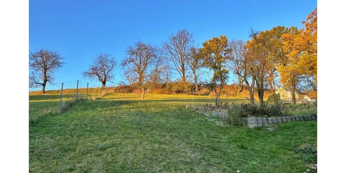 Ruhiges Grundstück vor den Toren der Landeshauptstadt zimmer