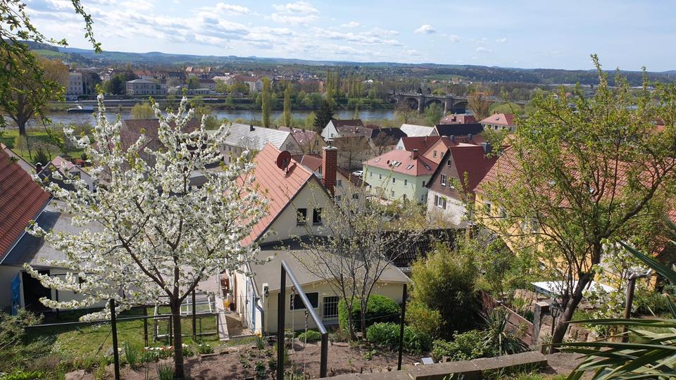 Einfamilienhaus Pirna - 6 Zimmer, 120 m&sup2;, 360.000&euro; | Angebot:26070404