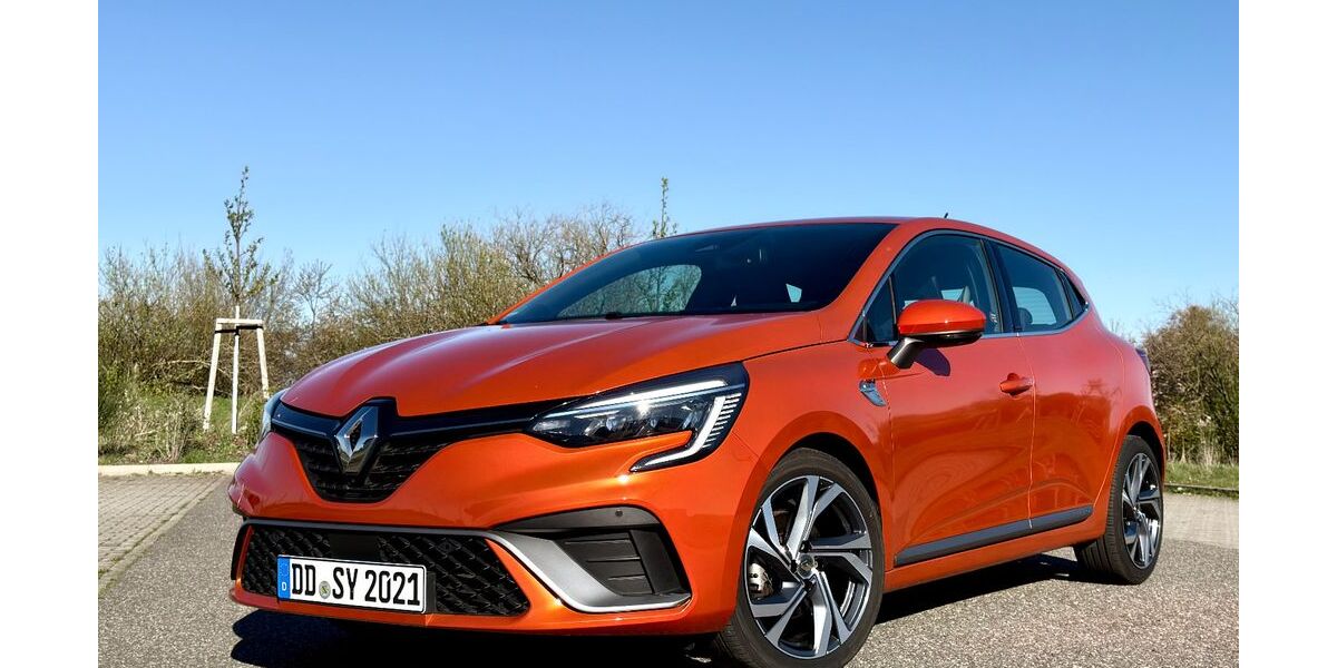 Renault Clio 33.000 km 15.499 &euro; Freital 01705
