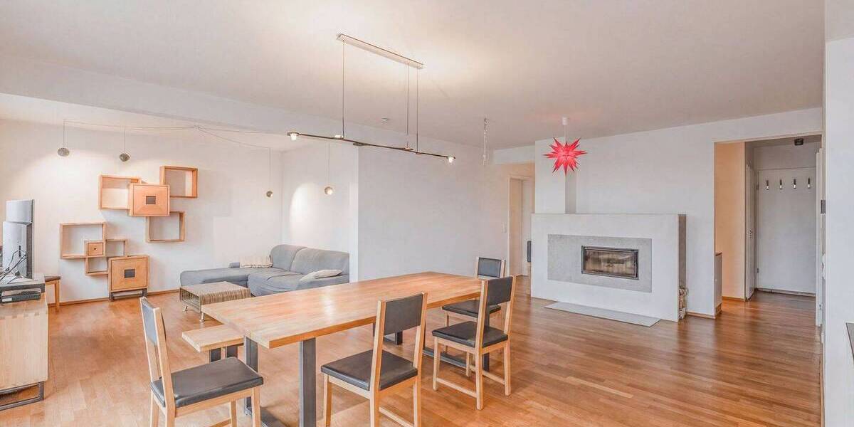 Etagenwohnung Dresden Leipziger Vorstadt - 3 Zimmer, 121 m&sup2;, 670.000&euro; | Angebot:26740351
