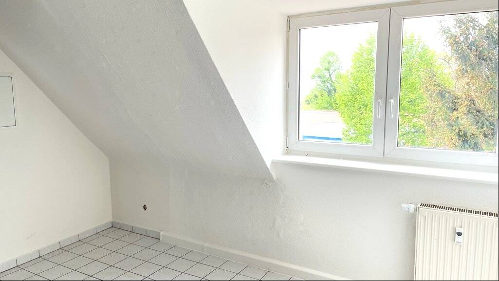 Etagenwohnung Dresden Loschwitz/Wachwitz - 2 Zimmer, 70 m&sup2;, 580&euro; | Angebot:26585410