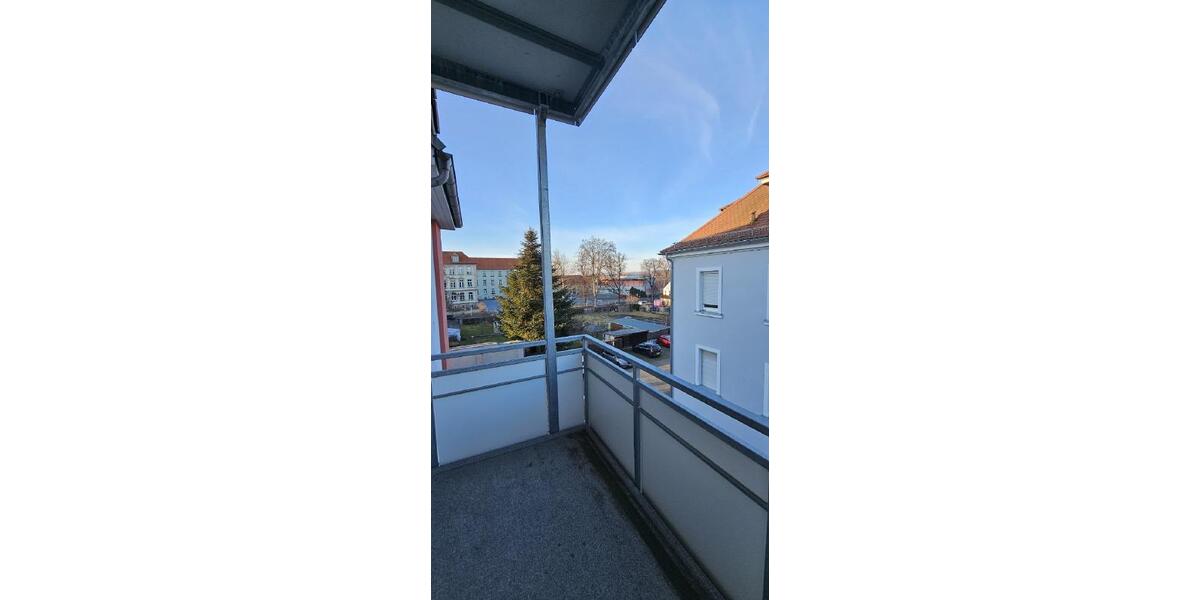 Etagenwohnung Heidenau - 3 Zimmer, 70 m&sup2;, 560&euro; | Angebot:25055699