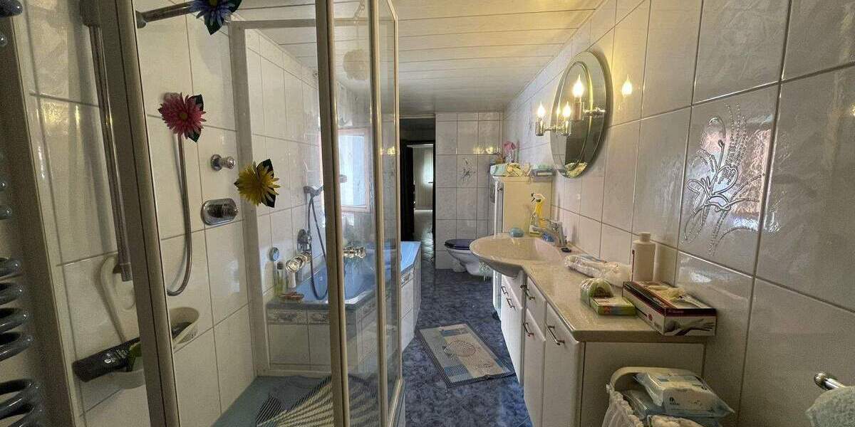 Mehrfamilienhaus, Wohnhaus Stolpen - 8 Zimmer, 106 m&sup2;, 130.000&euro; | Angebot:25822712