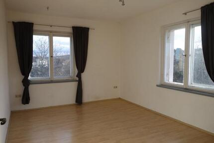 4-Raum WE Kamin Wohnküche 2 Bäder, Altbauwohnung 4 zimmer