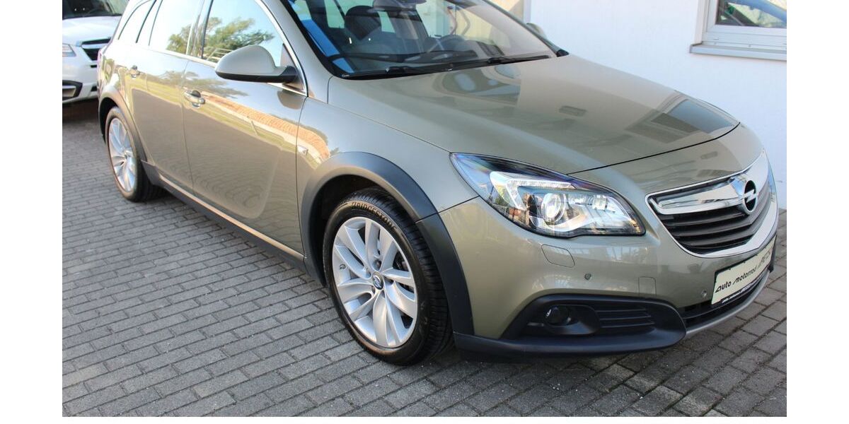 Opel Insignia 122.408 km 11.450 &euro; Radebeul-Dresden 01445