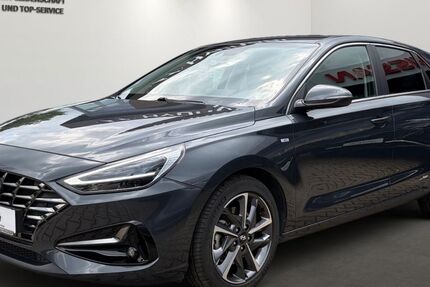 Hyundai i30 26.150 km 21.490 &euro; Pirna bei Dresden 01796