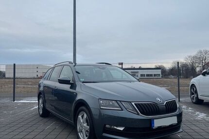 Skoda Octavia 106.000 km 17.500 &euro; Dresden 01259
