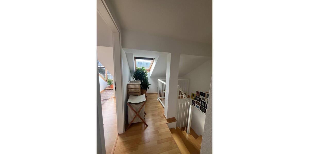 Etagenwohnung Dresden Neustadt - 3 Zimmer, 67 m&sup2;, 750&euro; | Angebot:27549236