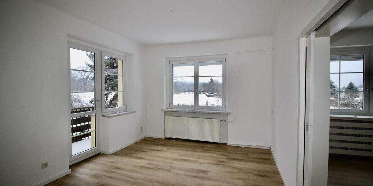 +++ Sehr schöne 3 Zimmer Wohnung in Bühlau komplett saniert, inkl. Garten - bezugsfertig! +++ 3 zimmer