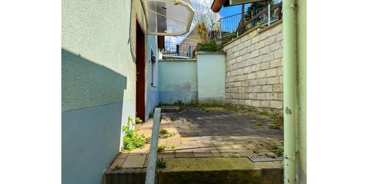 Einfamilienhaus Königstein - 4 Zimmer, 117 m&sup2;, 140.000&euro; | Angebot:26683270