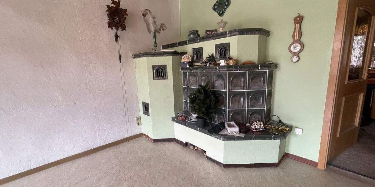 Mehrfamilienhaus, Wohnhaus Stolpen - 8 Zimmer, 106 m&sup2;, 130.000&euro; | Angebot:25822712