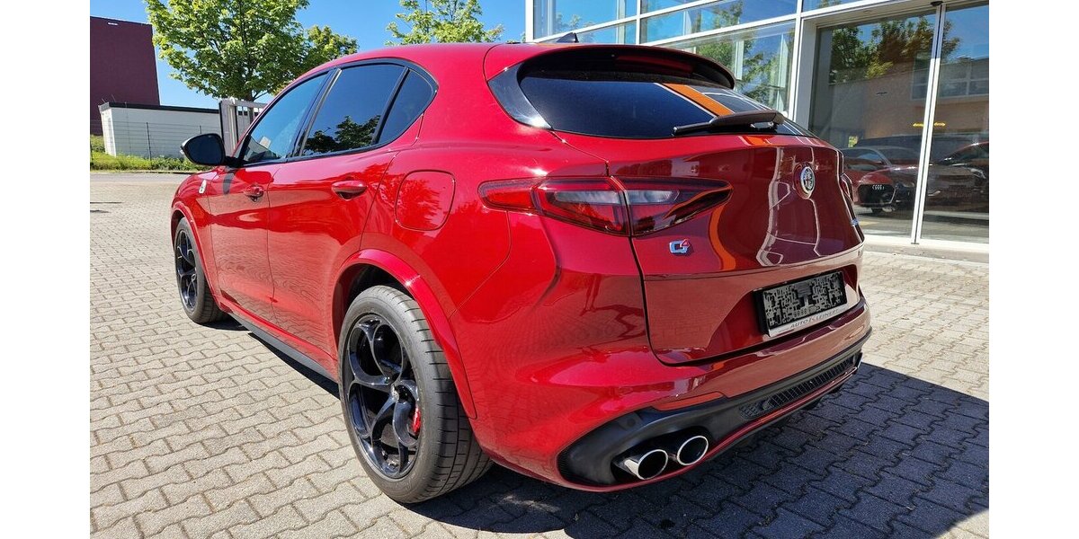 Alfa Romeo Stelvio Quadrifoglio Q4 63.569 km 46.800 &euro; Wilsdruff 01723