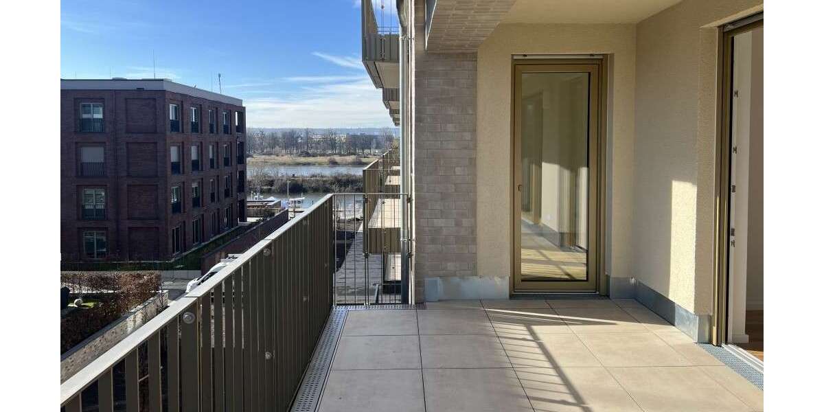 Etagenwohnung Dresden Neustadt - 3 Zimmer, 84 m&sup2;, 1.430&euro; | Angebot:23810296