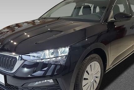 Skoda Scala 11.185 km 18.540 &euro; Dresden 01067