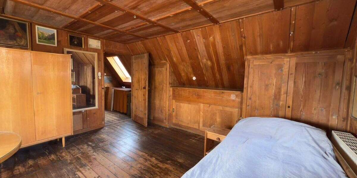 Einfamilienhaus Dresden Hellerau/Wilschdorf - 8 Zimmer, 198 m&sup2;, 495.000&euro; | Angebot:25704798