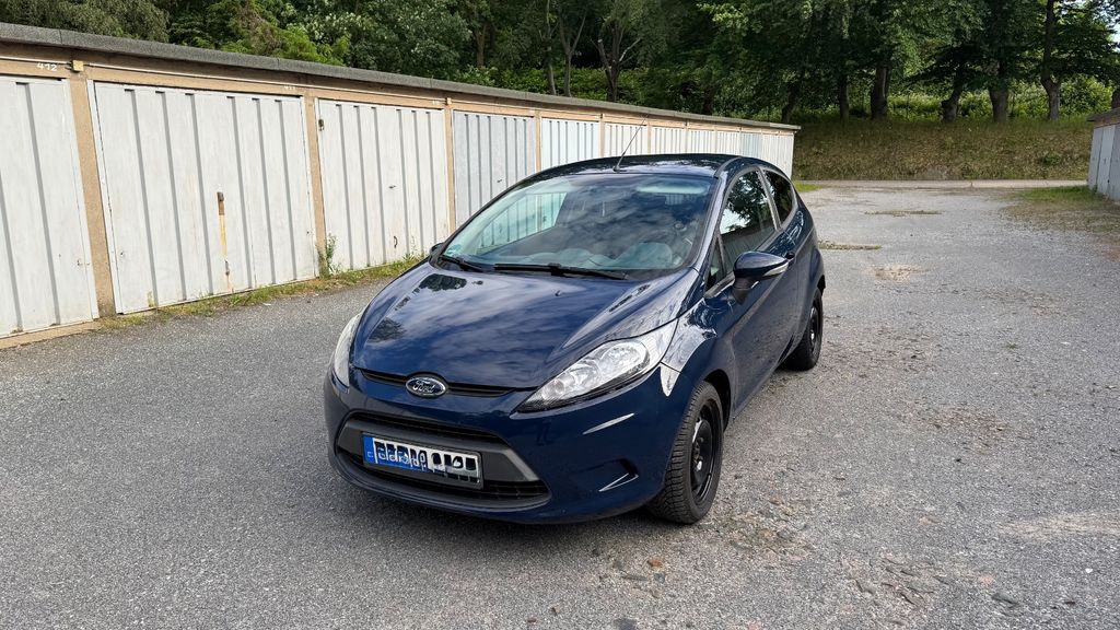 Ford Fiesta 141.345 km 4.200 &euro; Dresden 01279