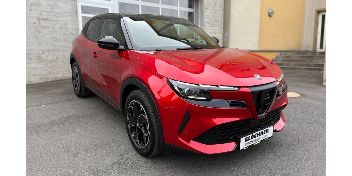 Alfa Romeo Junior 9.875 km 39.990 &euro; Dresden 01109