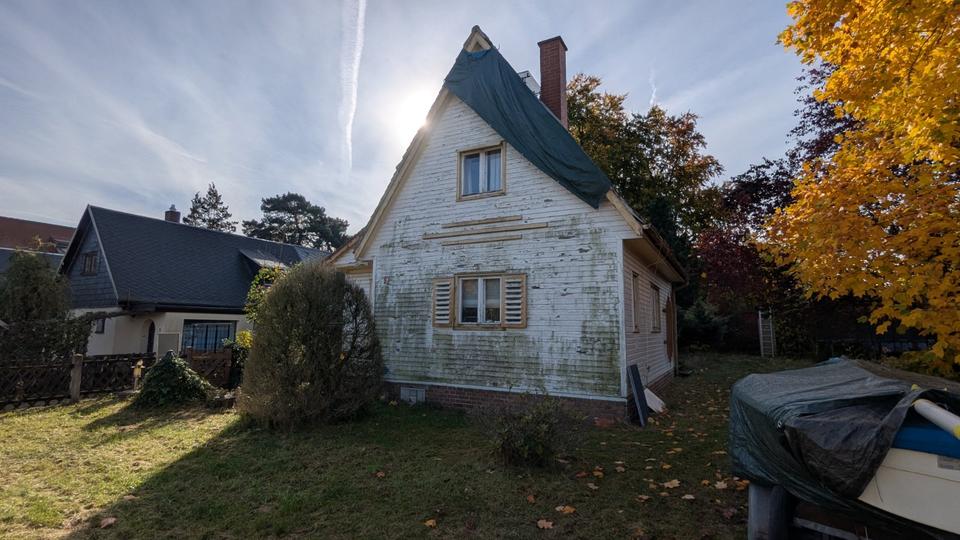 Einfamilienhaus Dresden Klotzsche - 3 Zimmer, 100 m&sup2;, 180.000&euro; | Angebot:24794224