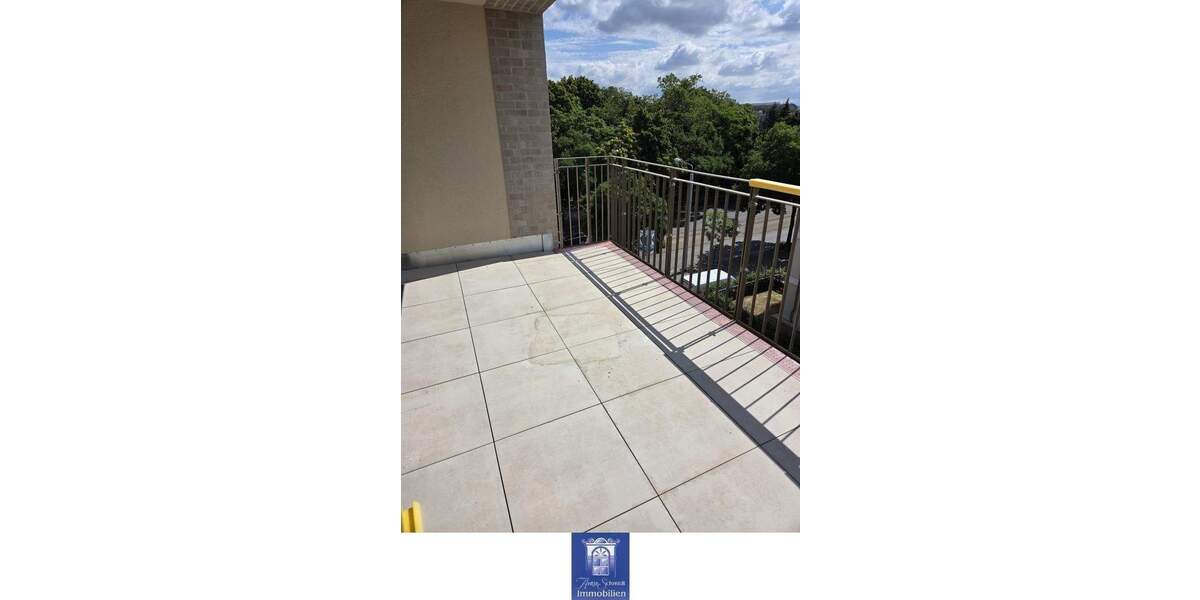 Barrierefreie Dachwohnung mit 2 Balkonen an der Elbe in beliebter HafenCity! Erstbezug! 3 zimmer