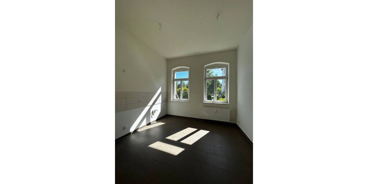 Etagenwohnung Dresden Friedrichstadt - 3 Zimmer, 96 m&sup2;, 1.450&euro; | Angebot:26910378