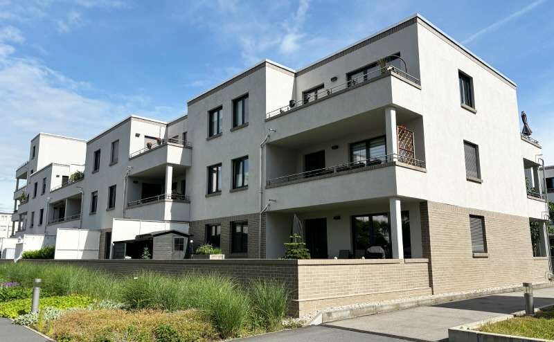 Etagenwohnung Dresden Seidnitz - 4 Zimmer, 120 m&sup2;, 1.925&euro; | Angebot:25824753