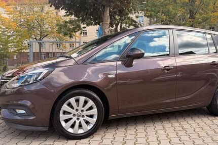 Opel Zafira 71.400 km 11.500 &euro; Dresden 01097