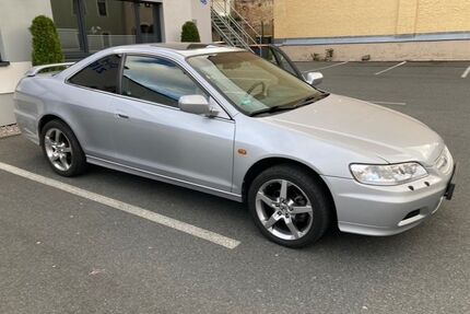Honda Accord 220.000 km 3.300 &euro; Dresden 01328