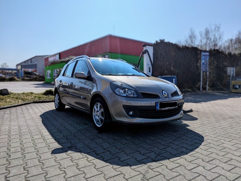 Renault Clio III 60.000 km 3.900 € Dresden 01067