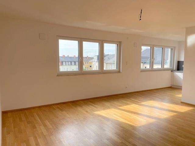Wohnung zum Mieten in Dresden 930 € 74.4 m² 2 zimmer