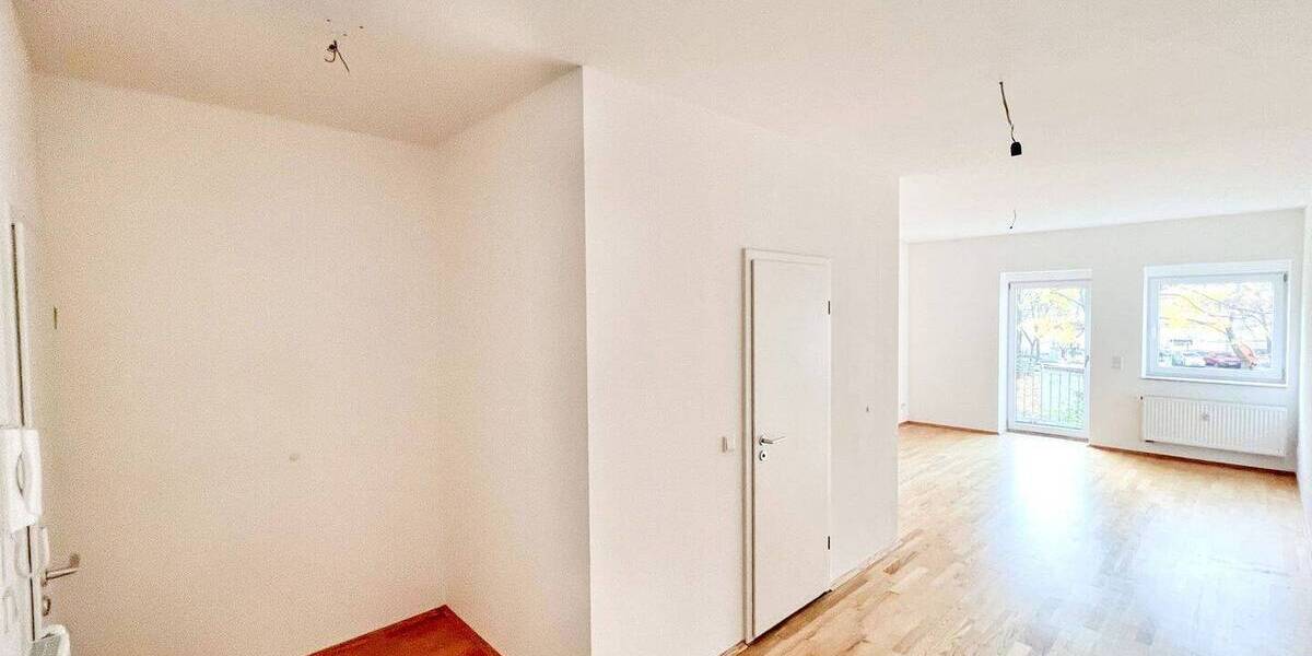 Etagenwohnung Dresden Äußere Neustadt - 2 Zimmer, 95 m&sup2;, 299.000&euro; | Angebot:24037350