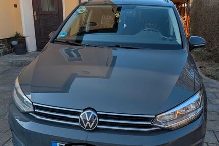 VW Touran 103.000 km 18.900 &euro; Dresden 01257