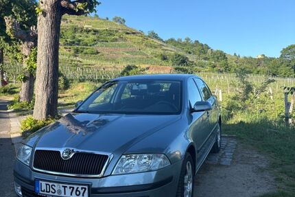 Skoda Octavia 154.000 km 3.600 &euro; Radebeul 01445