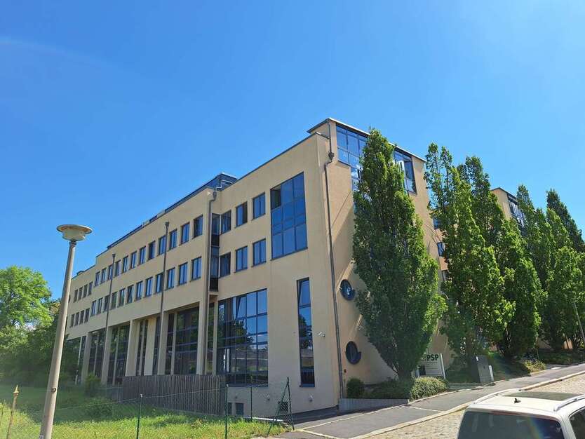 Büro in Dresden 612 € 68 m²