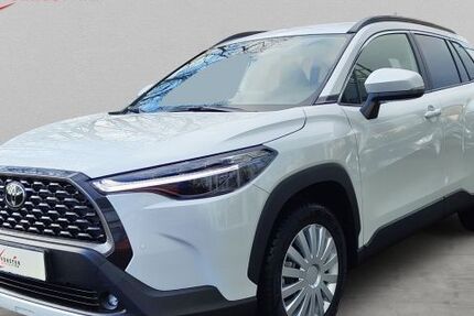 Toyota Corolla Cross 1.948 km 37.890 &euro; Pirna 01796