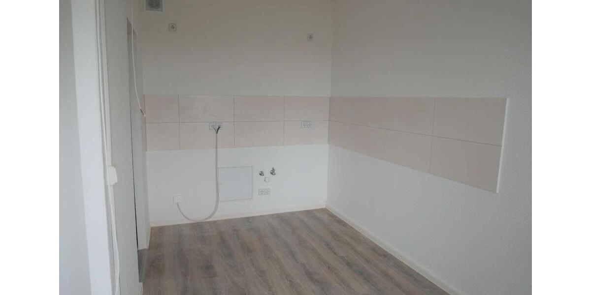 Etagenwohnung Pirna - 3 Zimmer, 58 m&sup2;, 74.900&euro; | Angebot:26986963