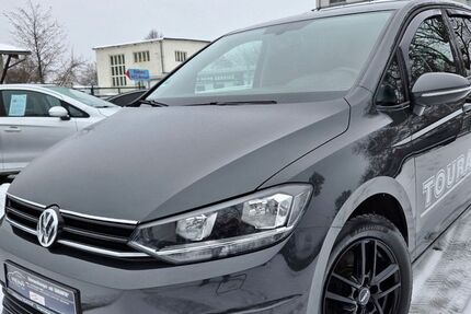 VW Touran 258.000 km 8.000 &euro; Dresden 01067