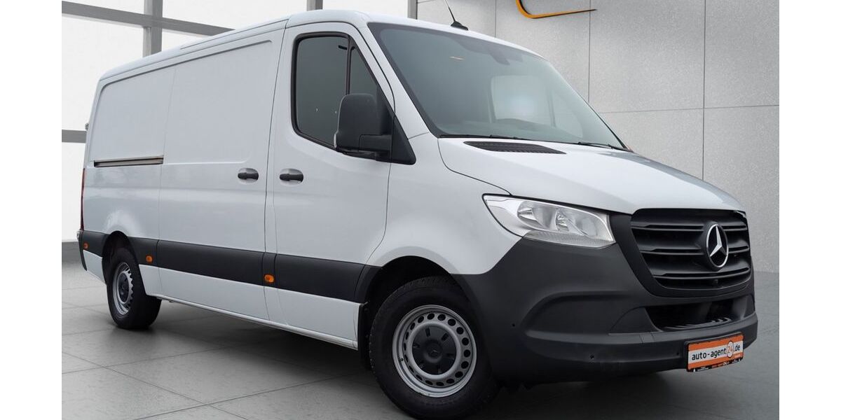 Mercedes-Benz Sprinter 99.032 km 27.990 &euro; Dresden 01257