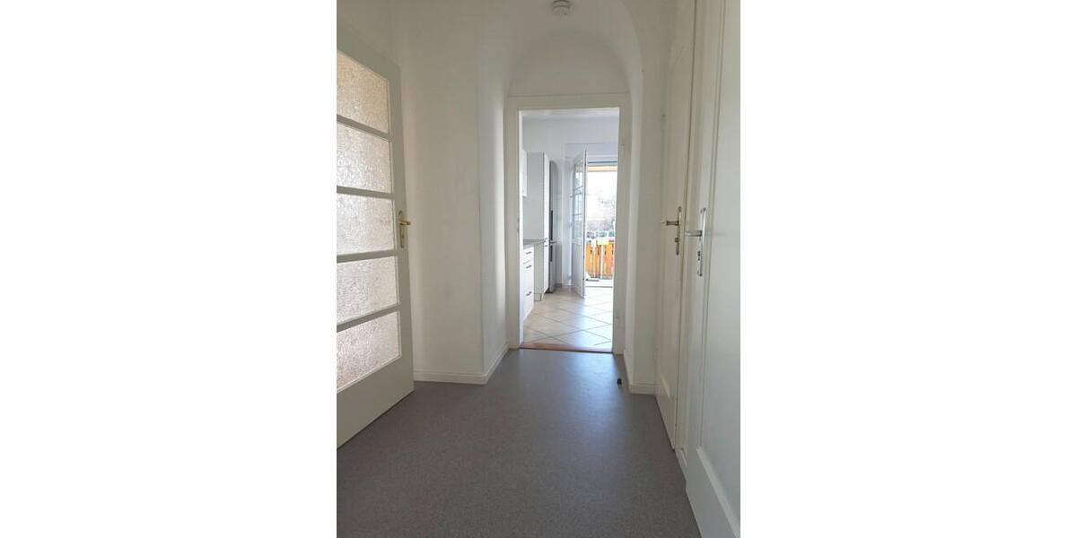 Erdgeschoßwohnung Radebeul - 2 Zimmer, 74 m&sup2;, 740&euro; | Angebot:25255003