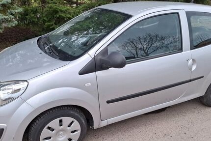 Renault Twingo 113.003 km 1.999 &euro; Klingenberg 01774