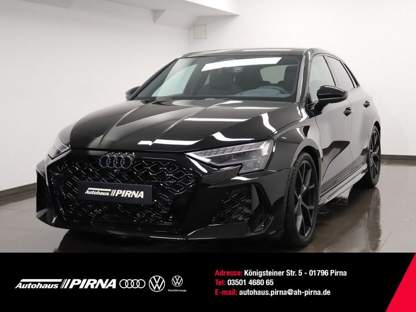 Audi RS3 3.500 km 81.396 € Pirna 01796