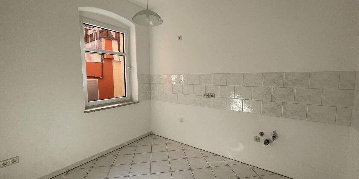 Doppelhaushälfte Glashütte - 7 Zimmer, 130 m&sup2;, 275.000&euro; | Angebot:25899912