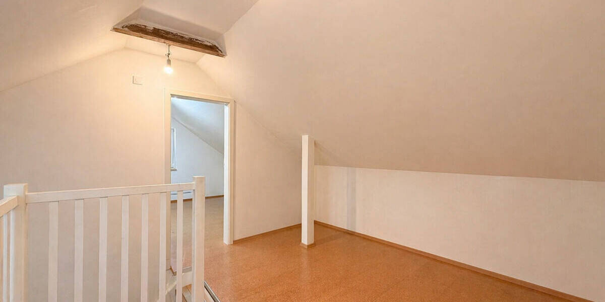 Einfamilienhaus Dresden Großzschachwitz - 6 Zimmer, 139 m&sup2;, 365.000&euro; | Angebot:26643726