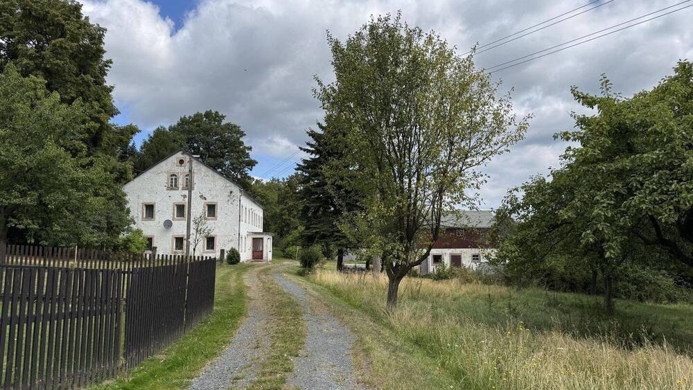 Bauernhaus, Landhaus Bad Gottleuba-Berggießhübel Börnersdorf-Breitenau - 8 Zimmer, 268 m&sup2;, 99.000&euro; | Angebot:26018053